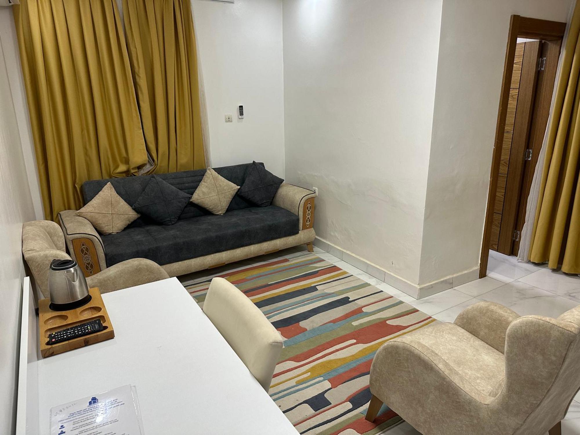 Hotel Esma นูอาดิบู ภายนอก รูปภาพ