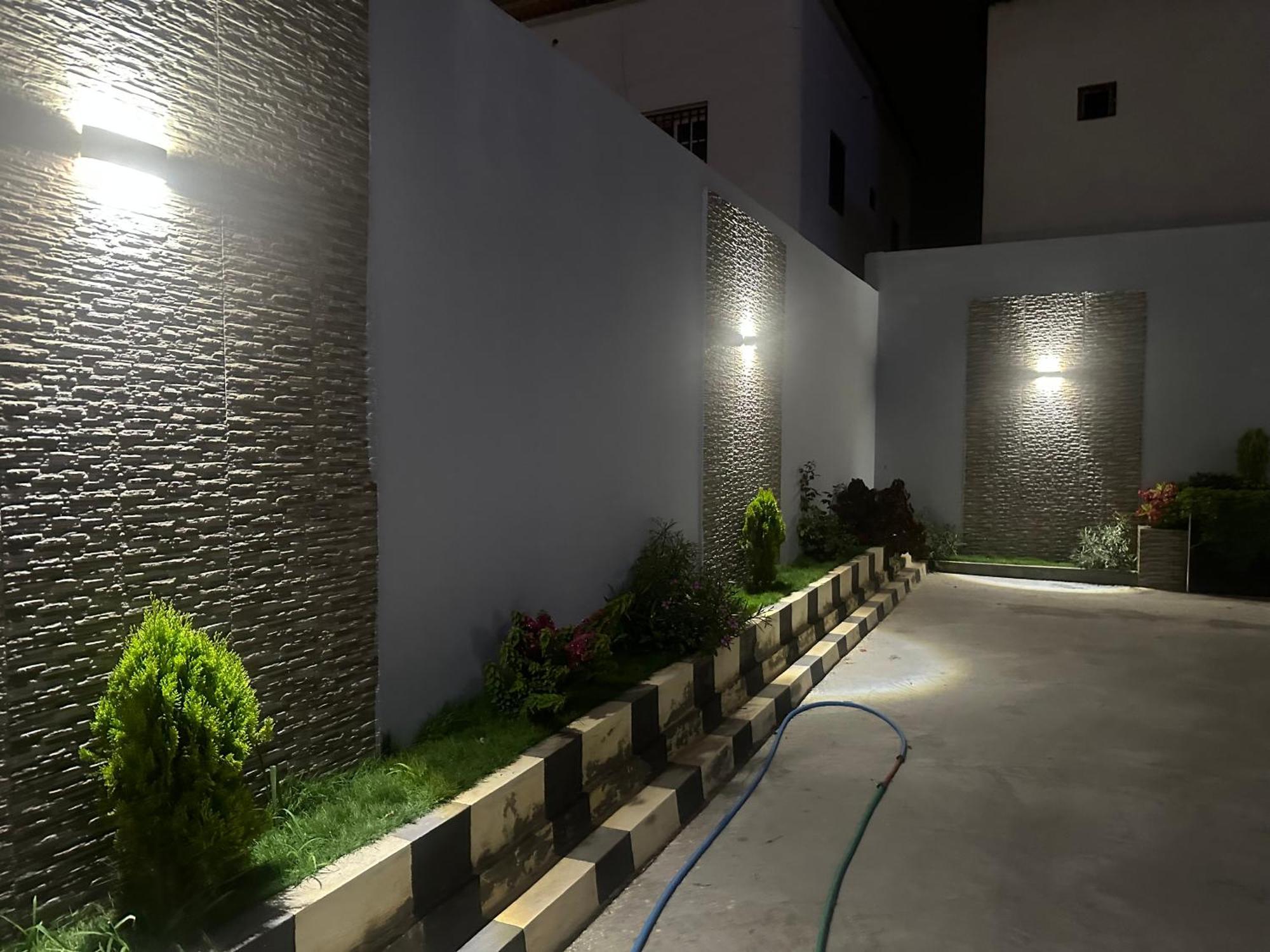 Hotel Esma นูอาดิบู ภายนอก รูปภาพ